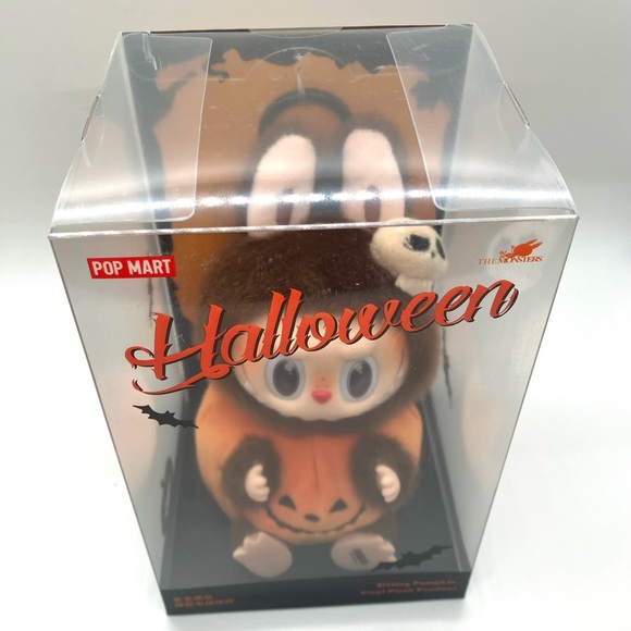 Authentic Pop Mart Labubu Halloween Pumpkin Vinyl Plush Pendant - Picture 9 of 11